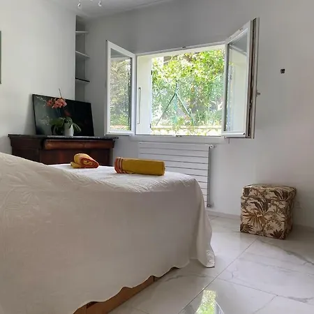 Ferienhaus Bas Maison Mont-boron 3 Bedrooms Nizza